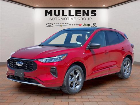 Used 2023 Ford Escape ST-Line w/ Tech Pack #1 image 1