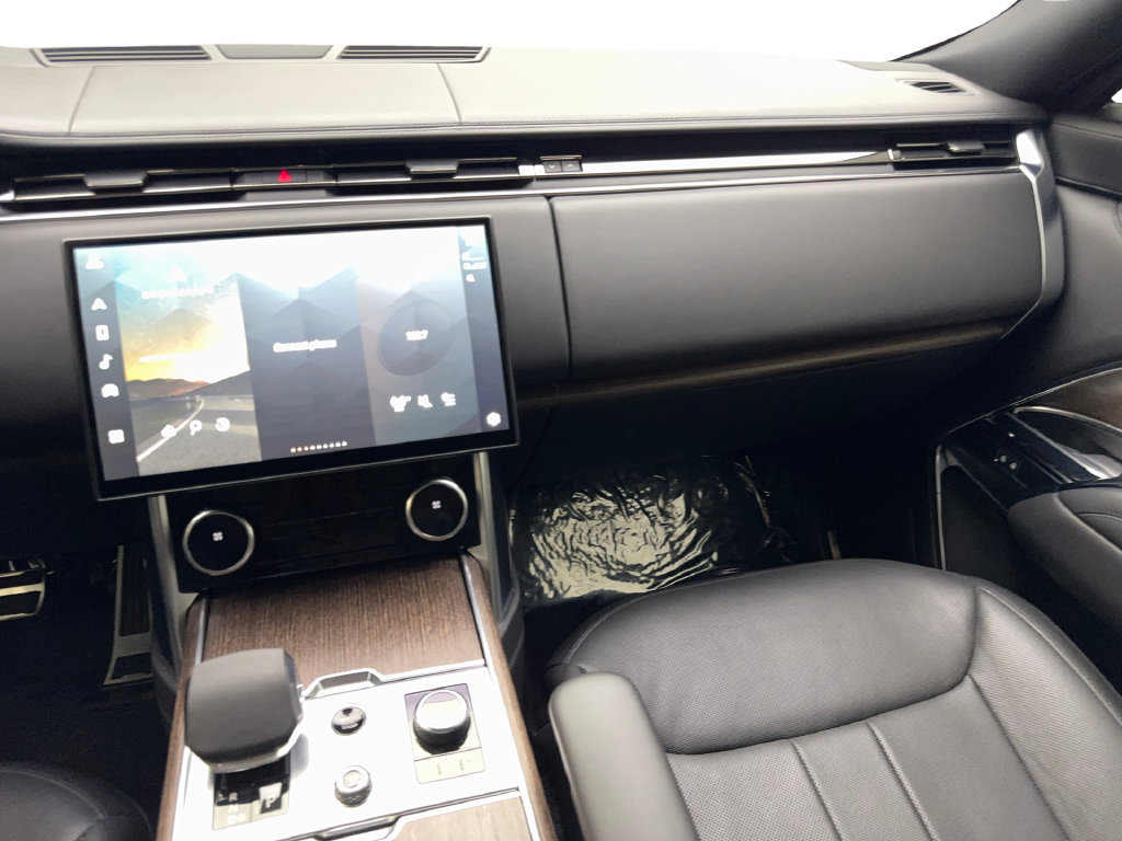 Used 2022 Land Rover Range Rover Long Wheelbase SE AWD/4WD image 56