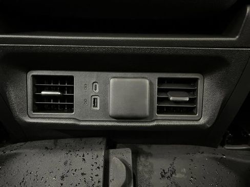 Used 2023 Chevrolet Silverado 1500 RST w/ Z71 Off-Road Package image 31