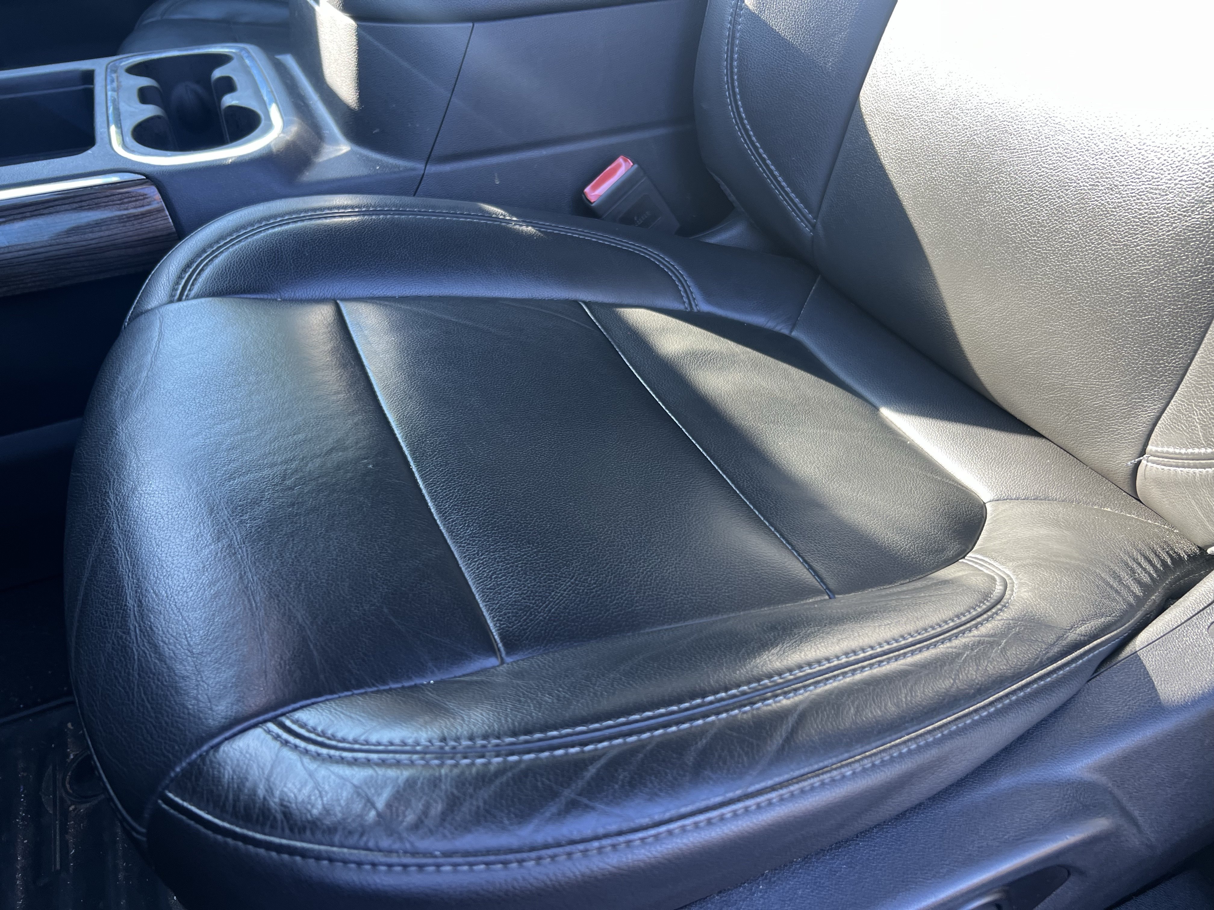 Used 2020 Chevrolet Silverado 1500 RST w/ All-Star Edition AWD/4WD image 18
