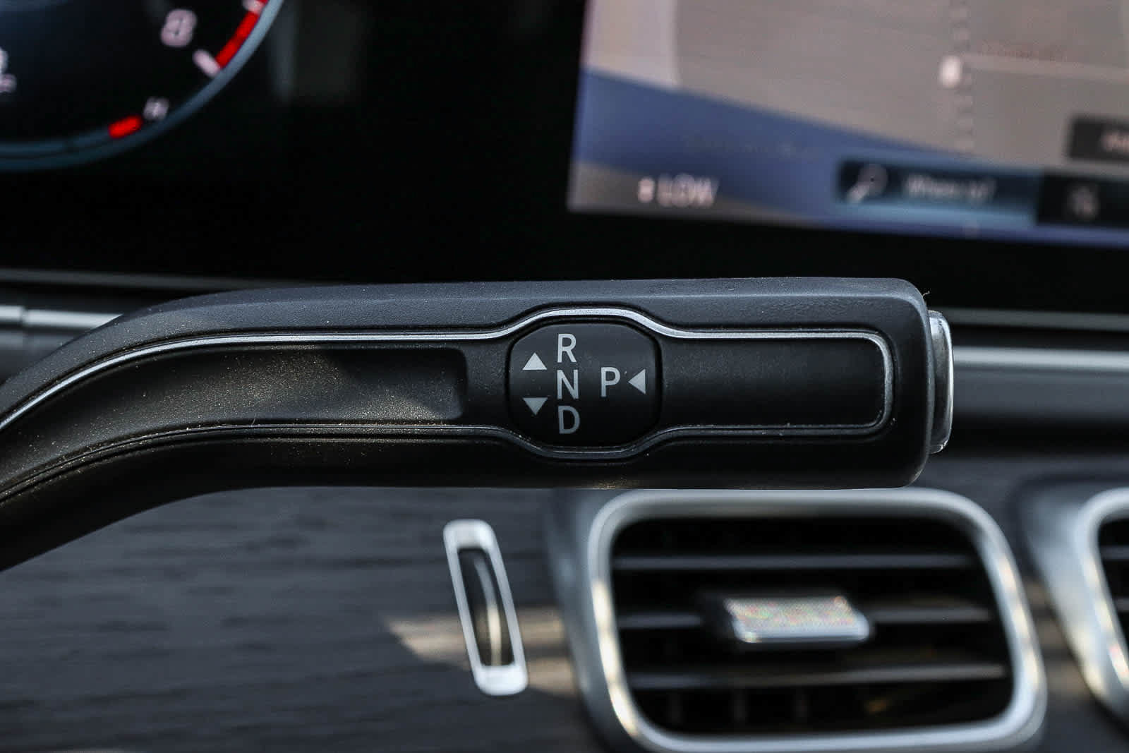 Used 2020 Mercedes-Benz GLE 350 image 32