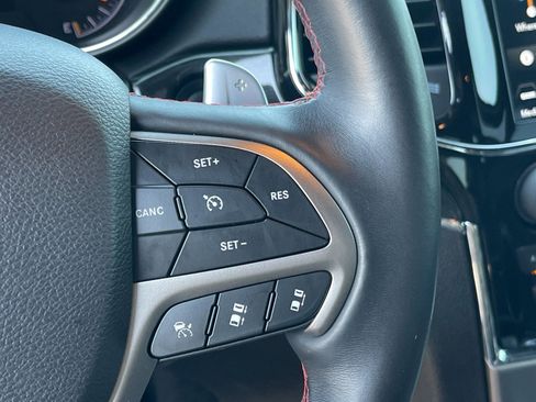 Used 2019 Jeep Grand Cherokee Trailhawk w/ Trailhawk Luxury Group image 29