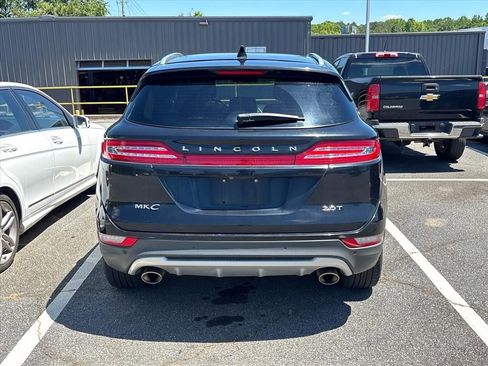 Used 2017 Lincoln MKC Reserve FWD image 11