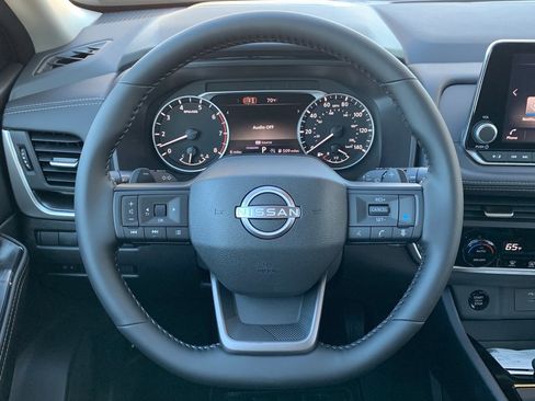 New 2026 Nissan Rogue SV image 7