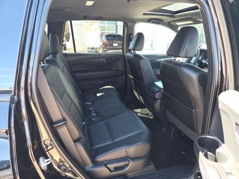 Used 2025 Honda Passport EX-L image 45
