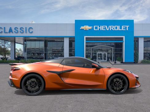 New 2026 Chevrolet Corvette Z06 w/ Stealth Interior Trim Package RWD image 5