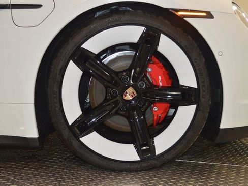 New 2025 Porsche Taycan 4S AWD/4WD image 16