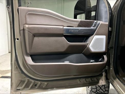 Used 2026 Ford F250 King Ranch w/ Chrome Package image 21