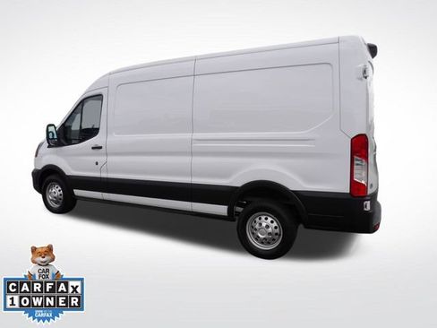 Certified 2023 Ford Transit 250 Medium Roof AWD w/ Load Area Protection Package image 9