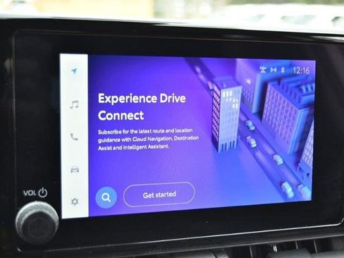 Used 2024 Toyota RAV4 LE image 13