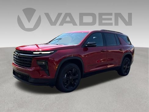 New 2027 Chevrolet Traverse LT w/ LPO, Floor Liner Package AWD/4WD image 1