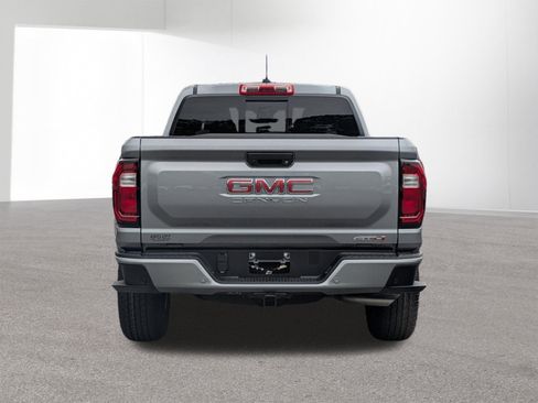 New 2026 GMC Canyon AT4 AWD/4WD image 5