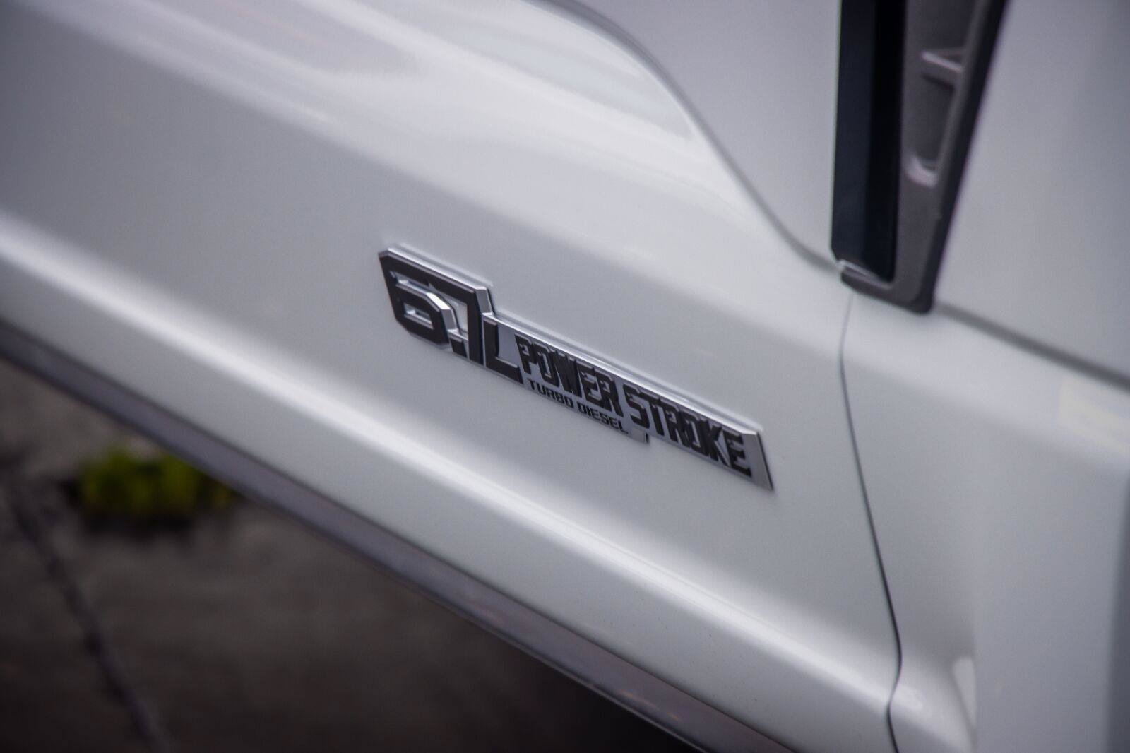 Used 2026 Ford F250 Platinum w/ FX4 Off-Road Package AWD/4WD image 3