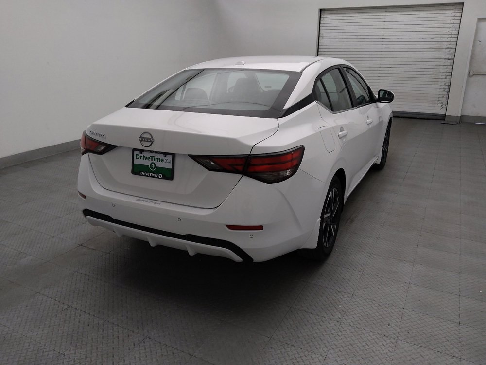Used 2025 Nissan Sentra SV FWD image 7