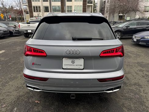 Used 2018 Audi SQ5 Premium Plus w/ Navigation Package AWD/4WD image 9