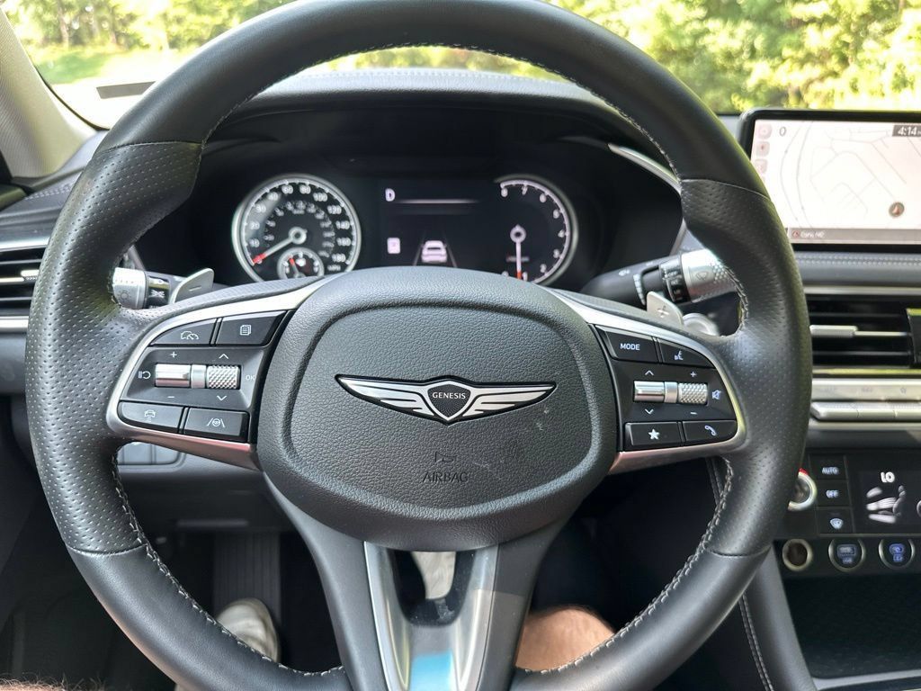 Used 2026 Genesis G70 2.5T RWD image 11