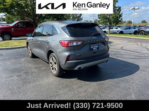 Used 2022 Ford Escape SEL AWD/4WD image 7
