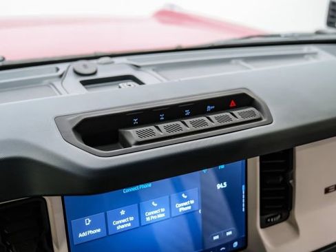 Used 2025 Ford Bronco Heritage Edition image 63