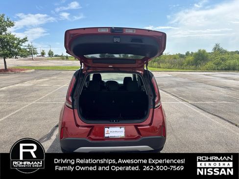 Used 2023 Kia Soul LX FWD image 11