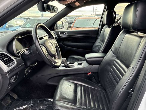 Certified 2018 Jeep Grand Cherokee Limited image 13