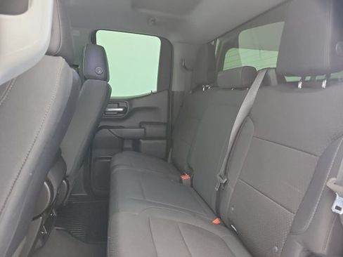 Used 2019 Chevrolet Silverado 1500 Custom Trail Boss w/ Custom Convenience Package AWD/4WD image 11