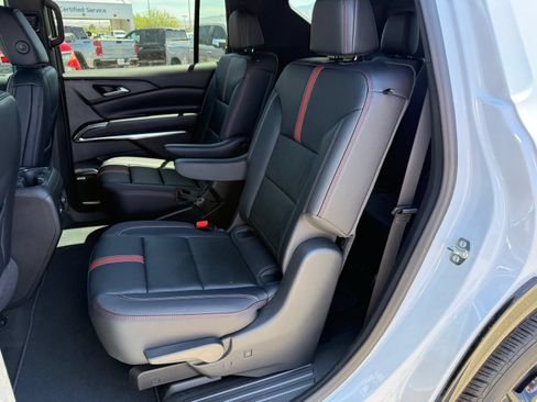 New 2026 Chevrolet Traverse RS FWD image 36