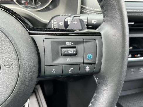 Used 2023 Nissan Rogue SV w/ SV Premium B Package AWD/4WD image 26