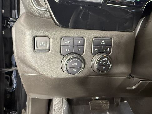 Used 2024 Chevrolet Silverado 1500 RST AWD/4WD image 21