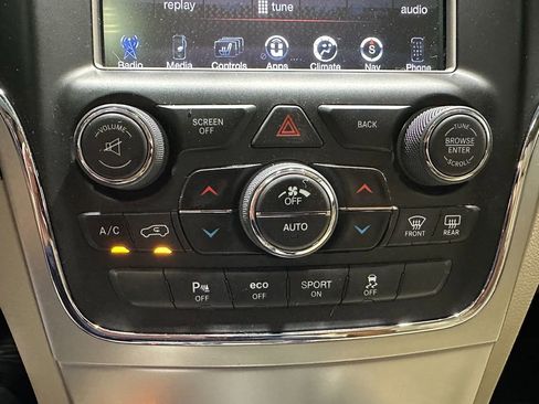 Used 2016 Jeep Grand Cherokee Limited image 37