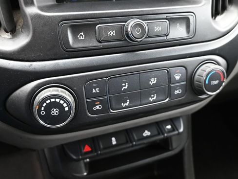 Used 2022 Chevrolet Colorado W/T w/ WT Convenience Package image 15