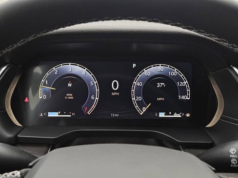 New 2025 Jeep Grand Cherokee L Limited image 18