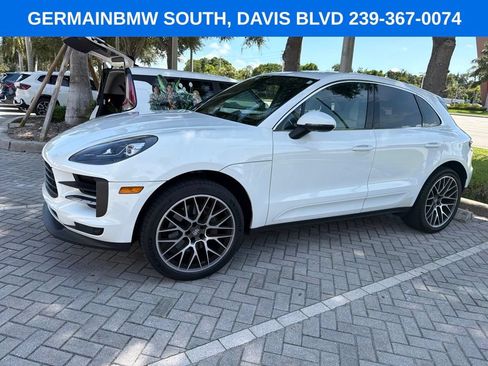Used 2021 Porsche Macan S AWD/4WD image 3
