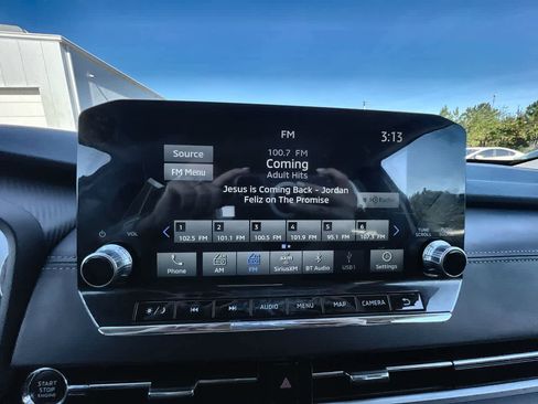 Used 2024 Mitsubishi Outlander SE image 13