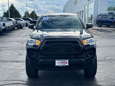 Used 2023 Toyota Tacoma SR AWD/4WD image 5