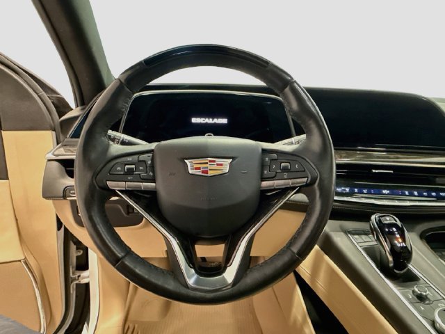 Used 2023 Cadillac Escalade Premium Luxury w/ LPO, Floor Liner Package AWD/4WD image 9