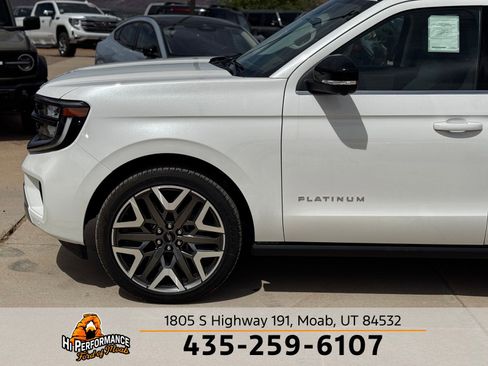 New 2026 Ford Expedition Max Platinum w/ Platinum Ultimate Package AWD/4WD image 12