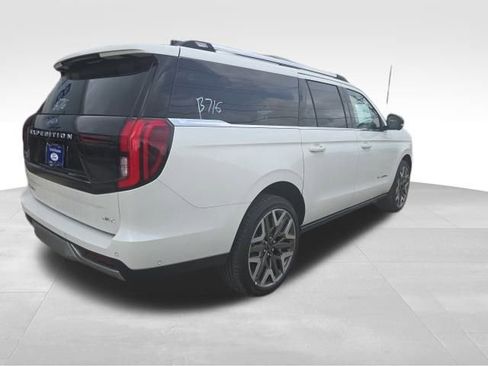 New 2025 Ford Expedition Max Platinum w/ Platinum Ultimate Package AWD/4WD image 7