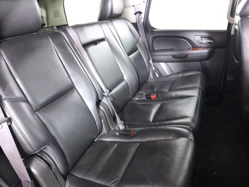 Used 2013 GMC Yukon SLT AWD/4WD image 38