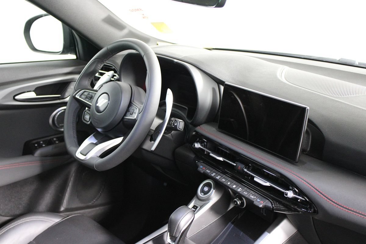 Used 2024 Dodge Hornet R/T Plus w/ R/T Blacktop Package AWD/4WD image 32
