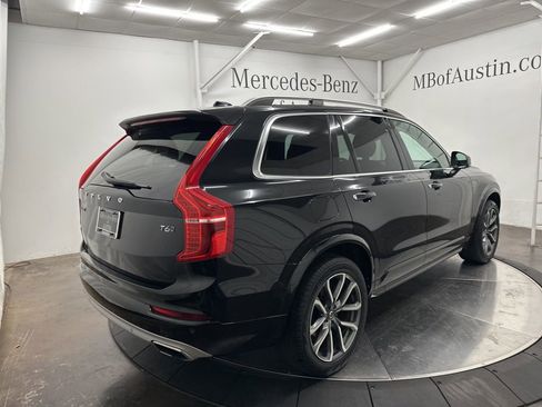 Used 2017 Volvo XC90 T6 Momentum w/ Momentum Plus Package image 7