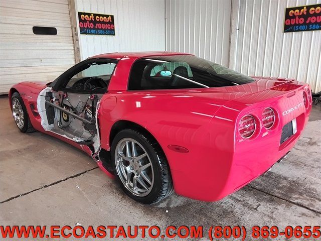 Used 1999 Chevrolet Corvette Coupe w/ Roof Pkg RWD image 3