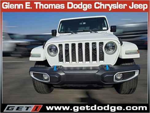 Used 2023 Jeep Wrangler Sahara image 2