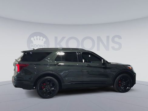 Used 2023 Ford Explorer ST w/ Equipment Group 401A AWD/4WD image 2