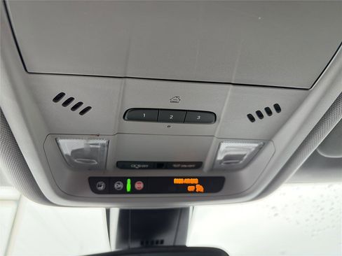 Used 2023 Chevrolet Blazer LT w/ Convenience Package image 24