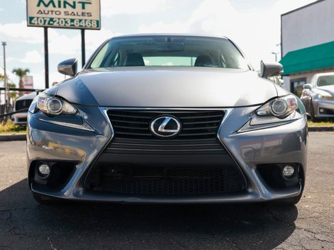 Used 2016 Lexus IS 200t RWD image 22