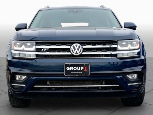 Used 2018 Volkswagen Atlas SEL w/ R-Line Package AWD/4WD image 4