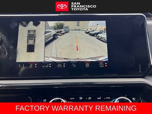 Used 2024 GMC Sierra 1500 AT4 w/ Technology Package AWD/4WD image 30
