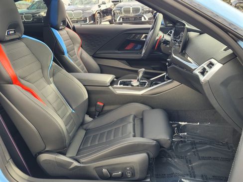 Used 2026 BMW M2 w/ Lighting Package image 16