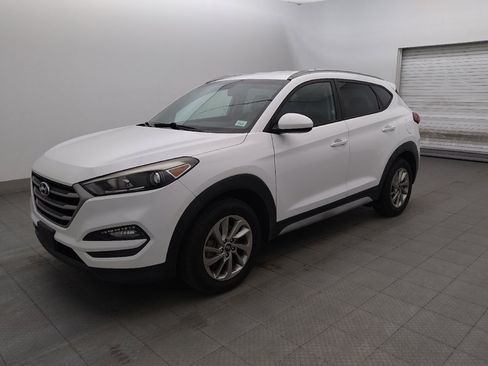 Used 2018 Hyundai Tucson SEL AWD/4WD image 2
