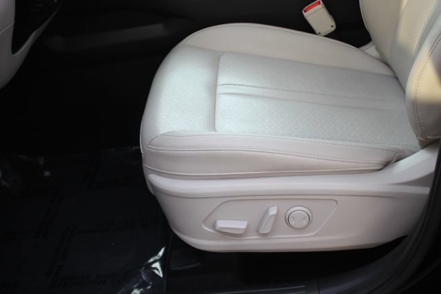 Used 2021 Kia Sorento S FWD image 20